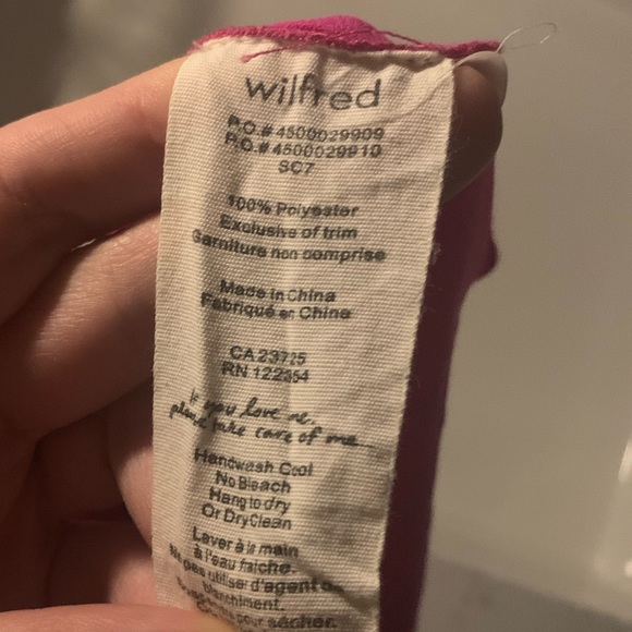 Aritzia Wilfred blouse - Picture 4 of 4